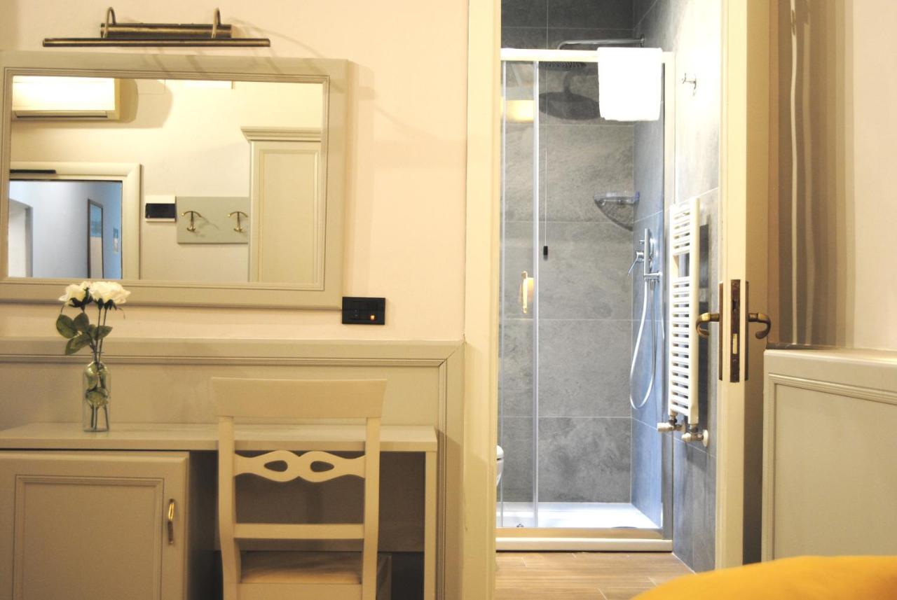 Hotel Camilla Firenze エクステリア 写真