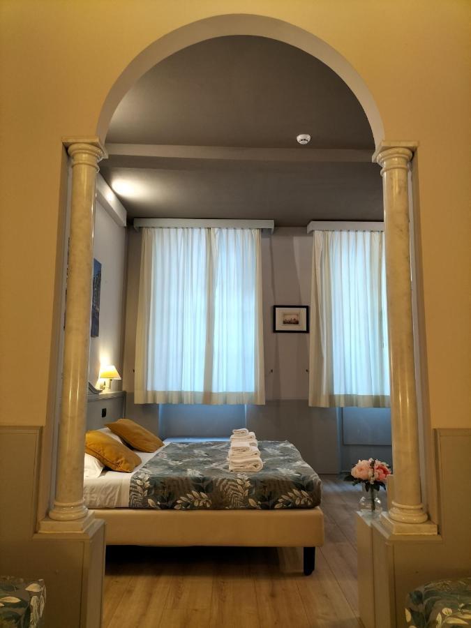 Hotel Camilla Firenze エクステリア 写真