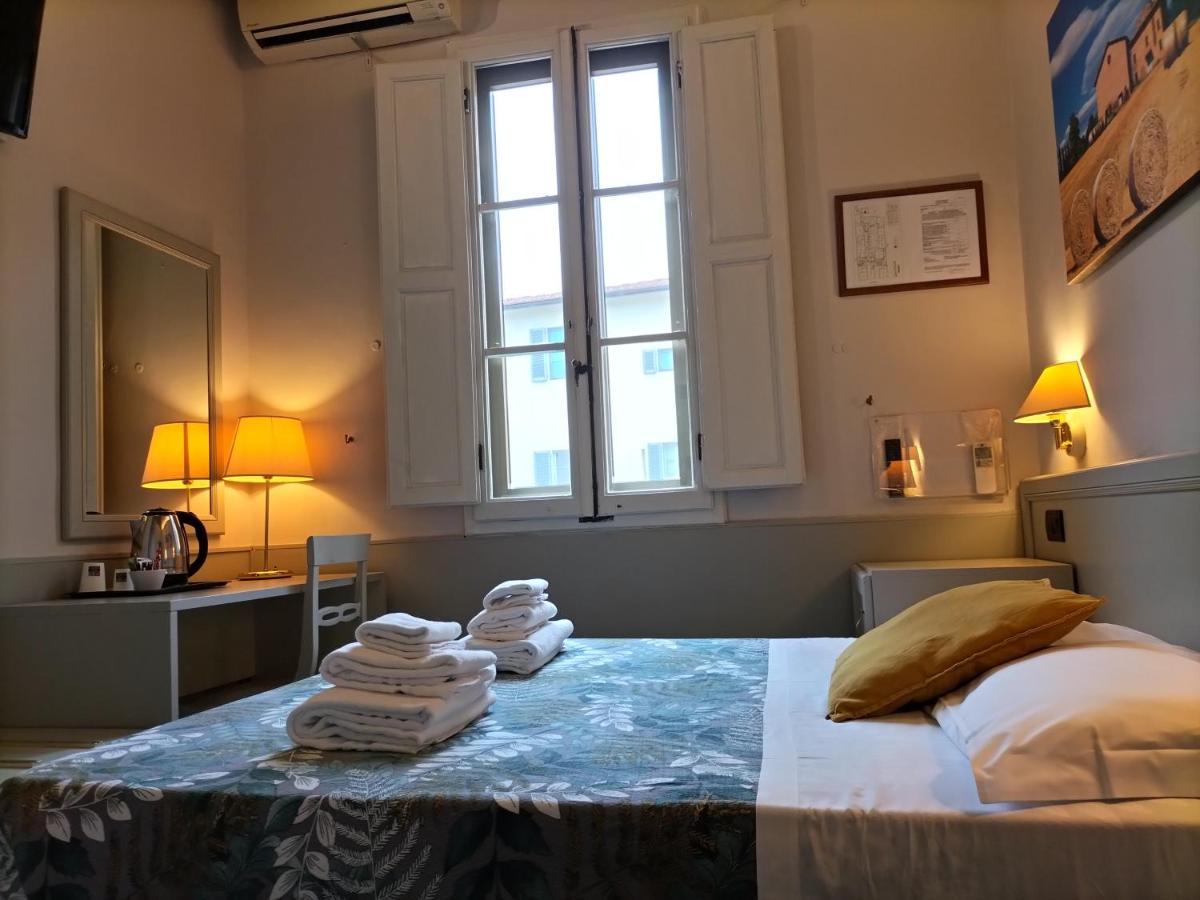 Hotel Camilla Firenze エクステリア 写真