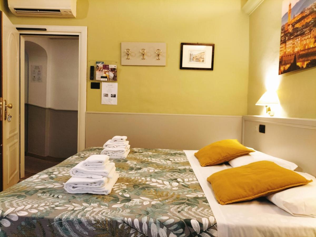 Hotel Camilla Firenze エクステリア 写真