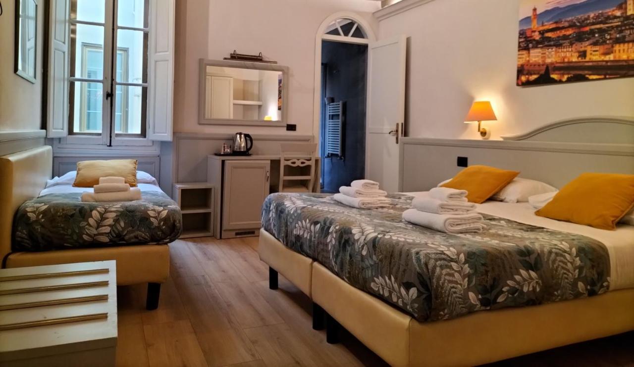 Hotel Camilla Firenze エクステリア 写真
