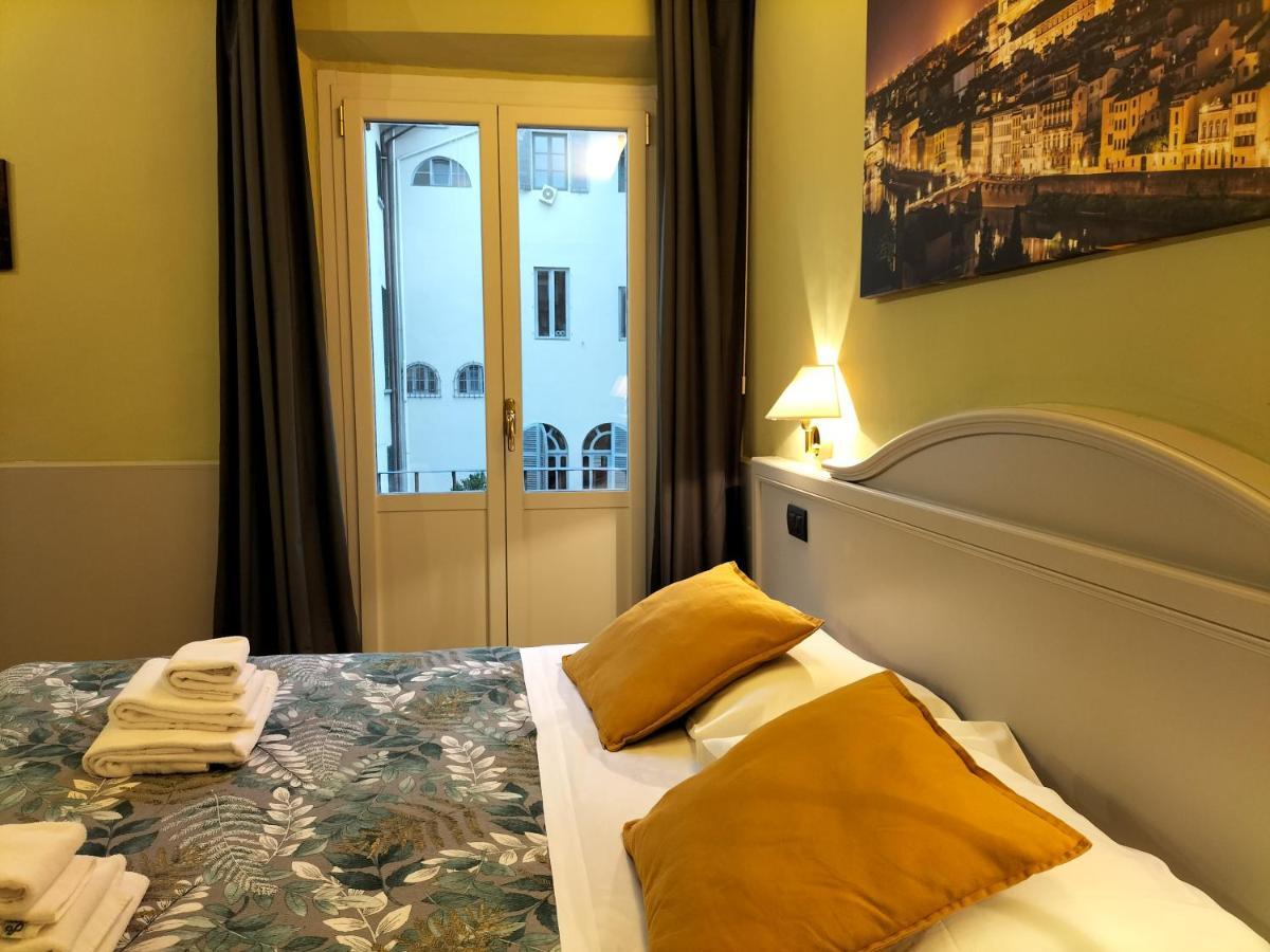 Hotel Camilla Firenze エクステリア 写真