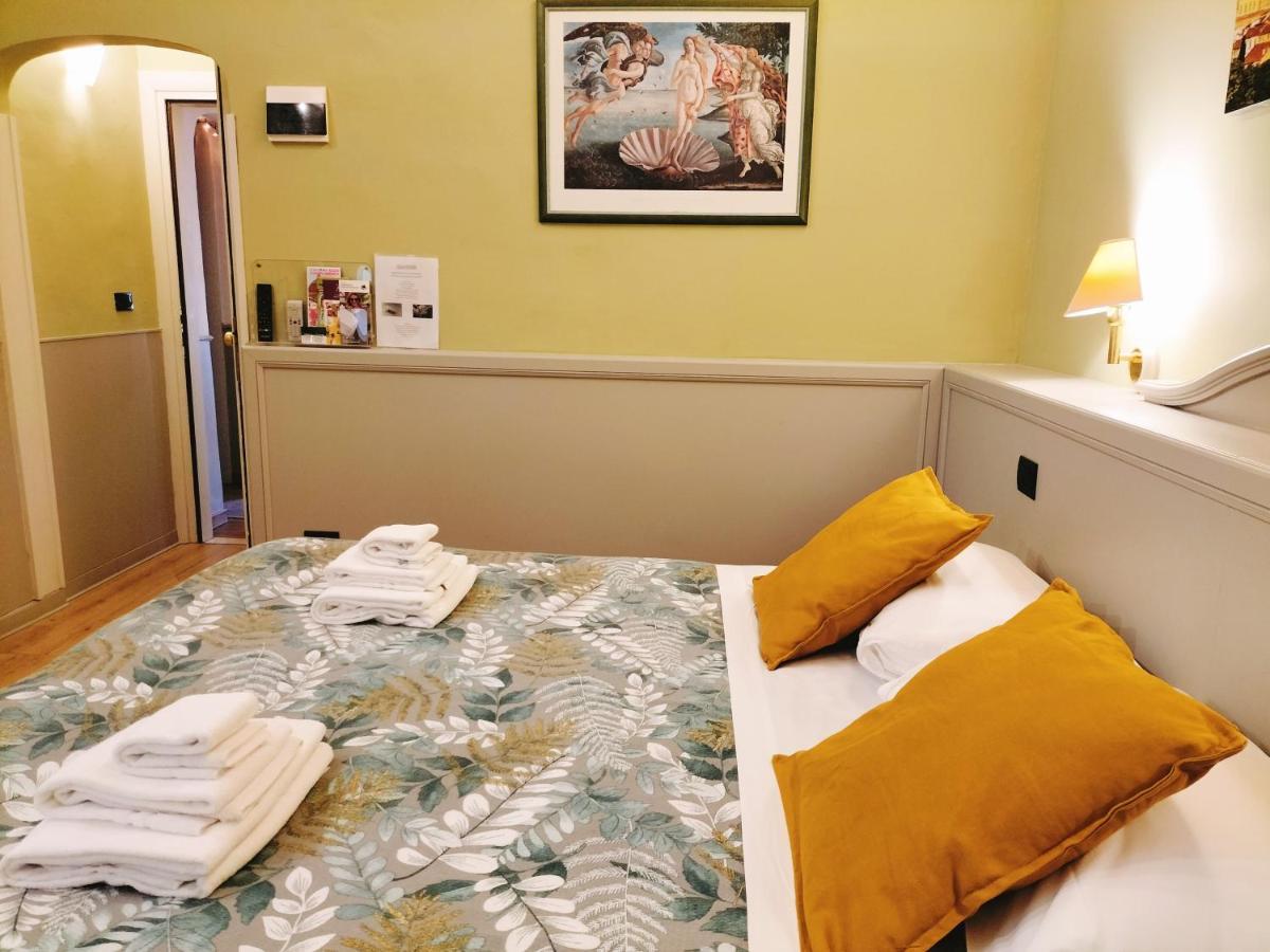 Hotel Camilla Firenze エクステリア 写真