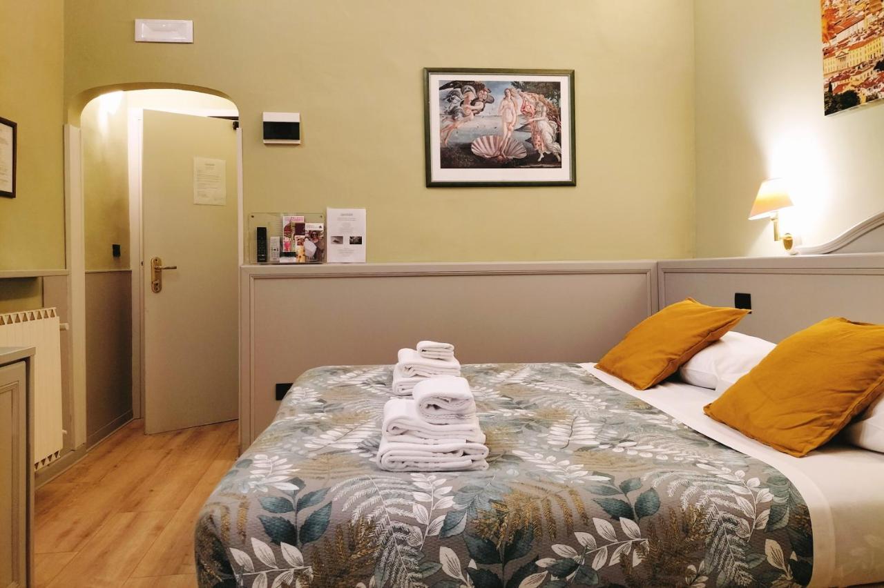Hotel Camilla Firenze エクステリア 写真