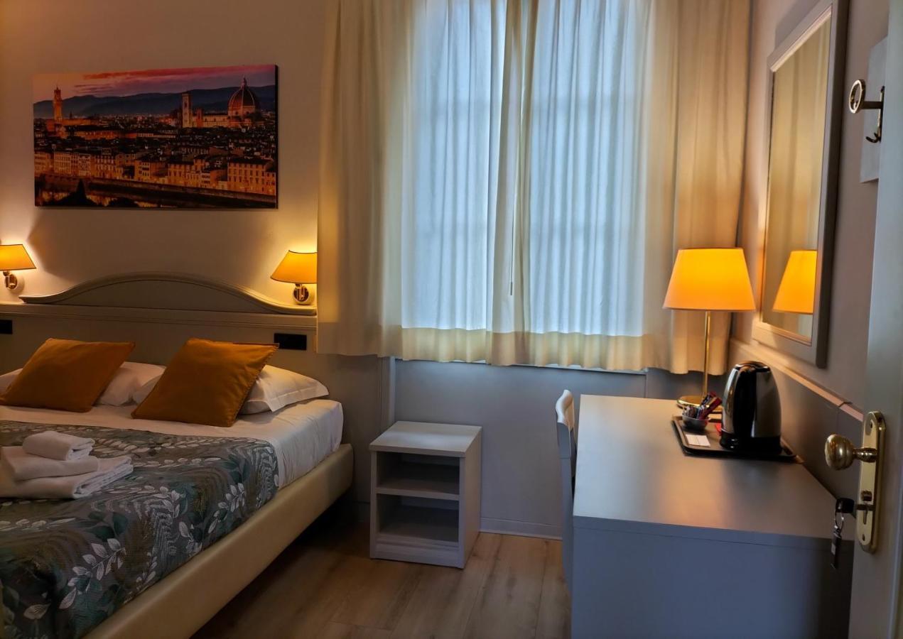 Hotel Camilla Firenze エクステリア 写真